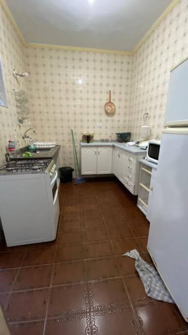 Otima Localizacao! Apto Boqueirao Ate 11 Pessoas. * Praia Grande (Santos)
